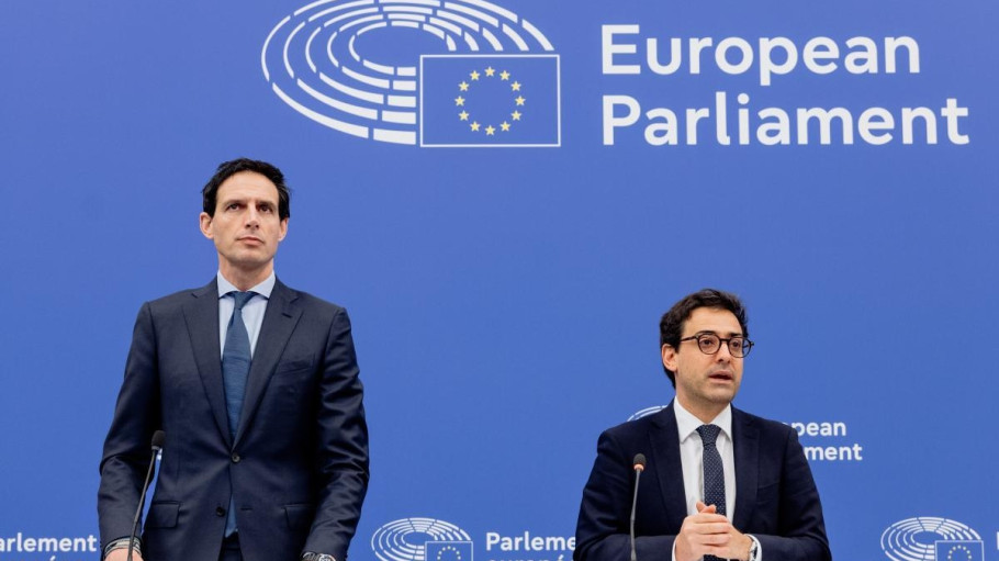 P 068647 00 05 02 HIGH 554131